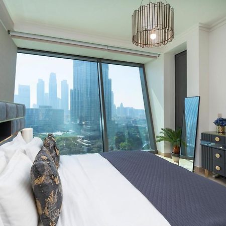 Prestige Living 1Br With Full Burj Khalifa View By Auberge ดูไบ ภายนอก รูปภาพ