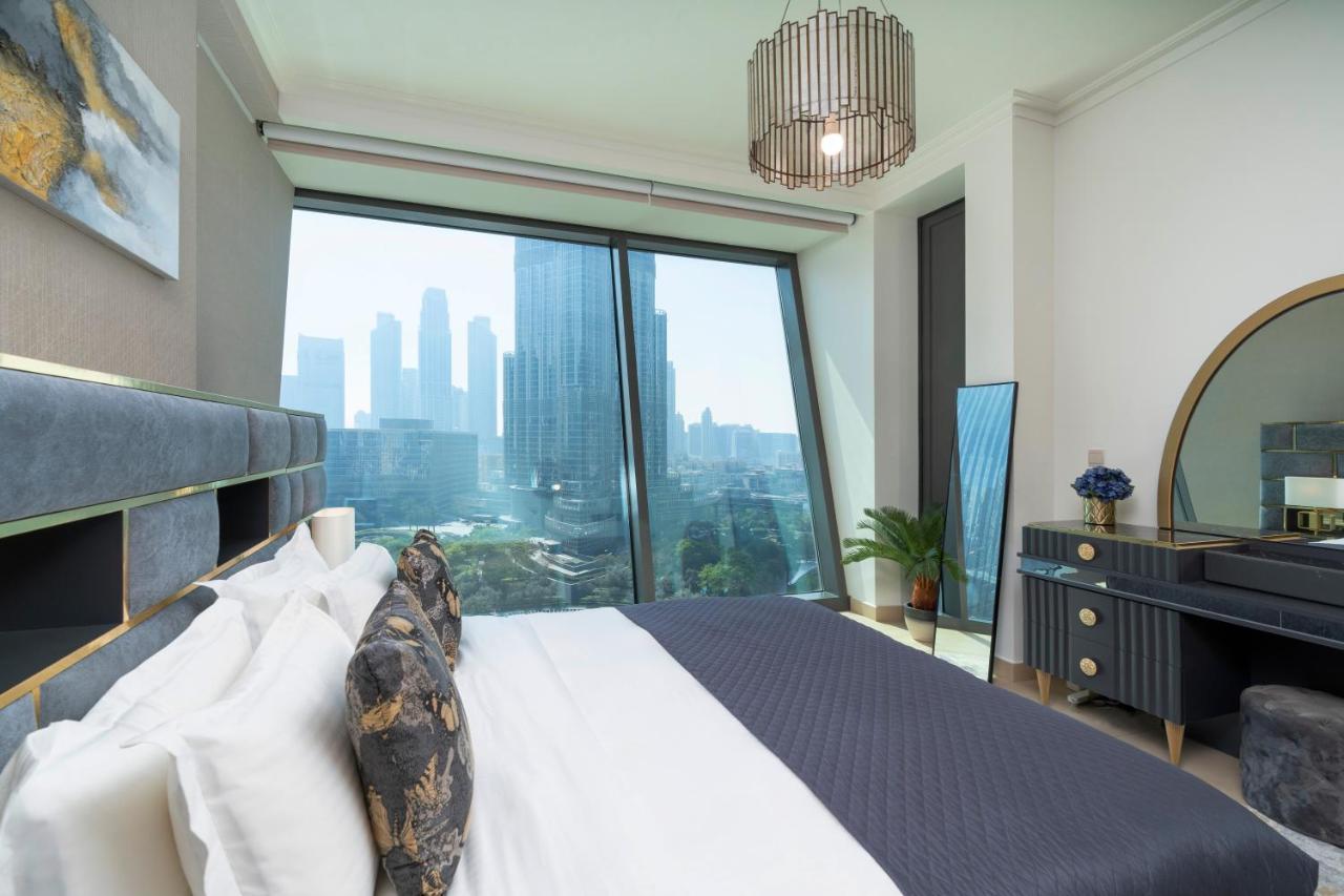 Prestige Living 1Br With Full Burj Khalifa View By Auberge ดูไบ ภายนอก รูปภาพ