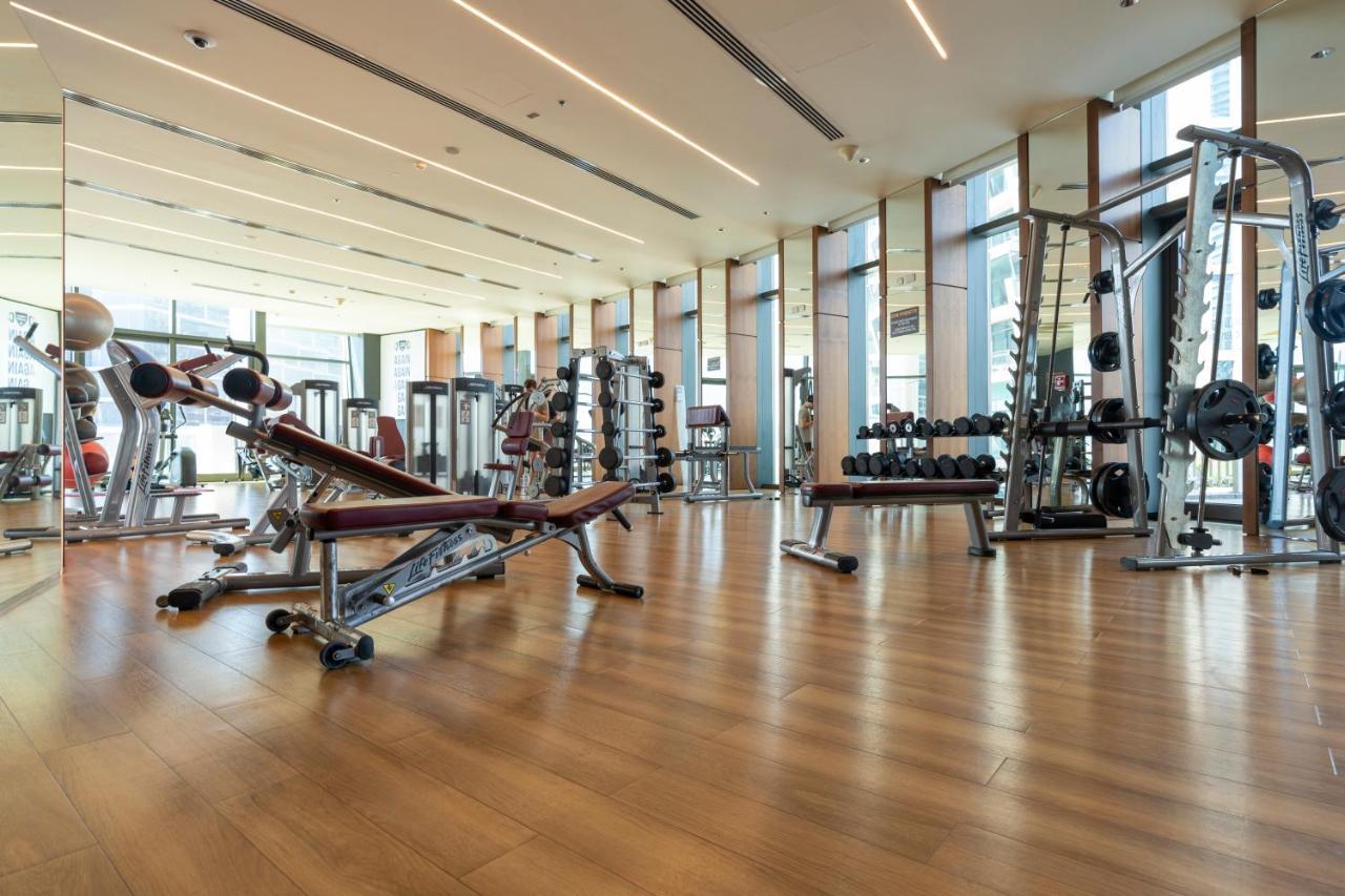 Prestige Living 1Br With Full Burj Khalifa View By Auberge ดูไบ ภายนอก รูปภาพ